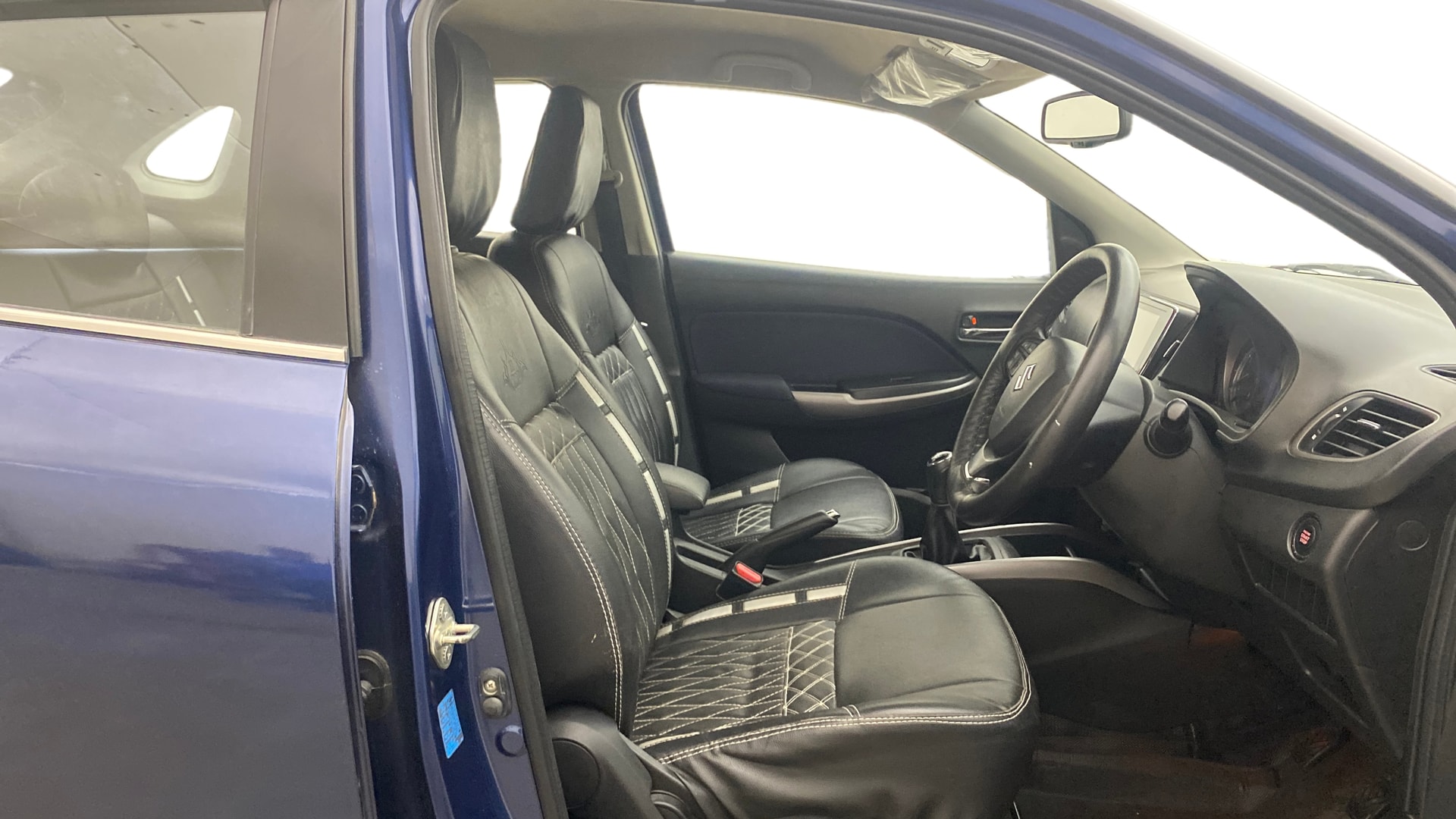 View 2020 Maruti Suzuki 1000 Base Variant Image 18 Used 2020 Maruti Suzuki 1000 Base Variant Image 18