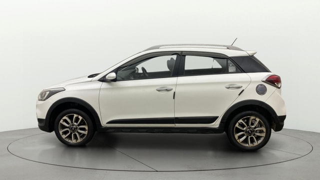 View Hyundai i20 Active Image 5 Used Hyundai i20 Active Image 5