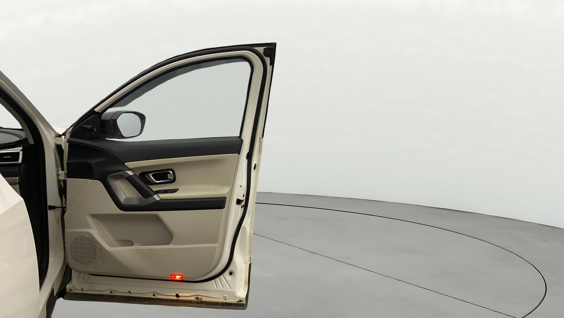 View 2021 Tata Safari XZ Plus Image 48 Used 2021 Tata Safari XZ Plus Image 48