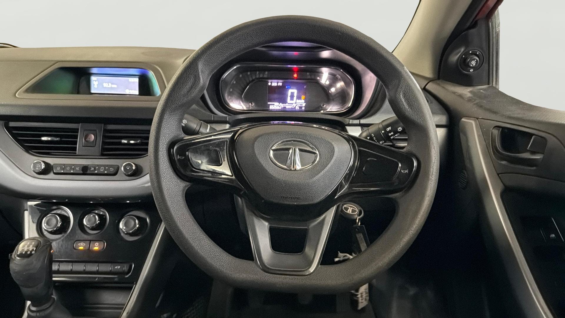 View 2020 Tata Nexon Revotron XM Image 20 Used 2020 Tata Nexon Revotron XM Image 20
