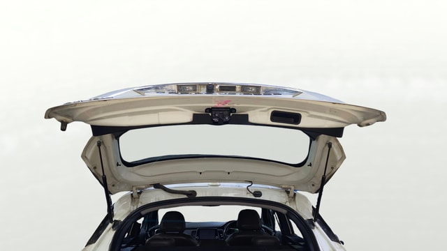 View Nissan Kicks Image 16 Used Nissan Kicks Image 16