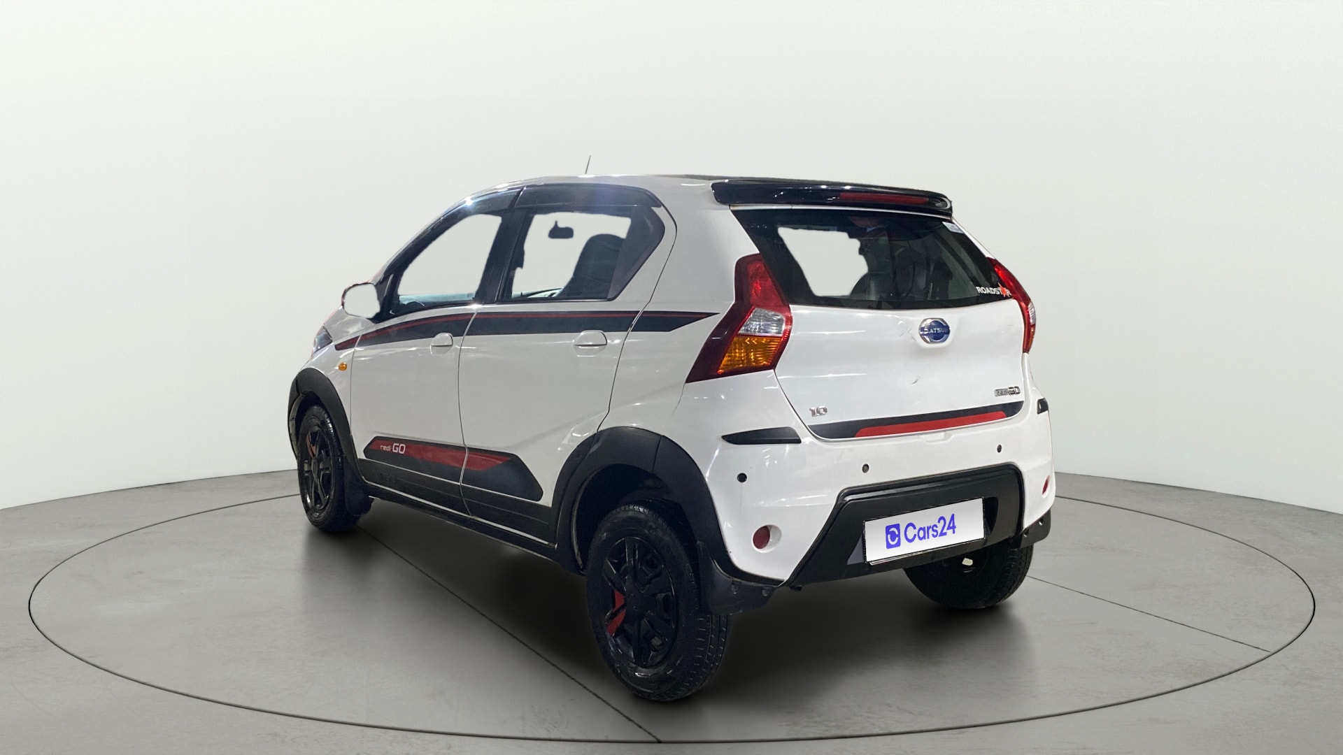 View 2019 Datsun Redi GO T(O) 1.0L- Limited Edition Image 2 Used 2019 Datsun Redi GO T(O) 1.0L- Limited Edition Image 2