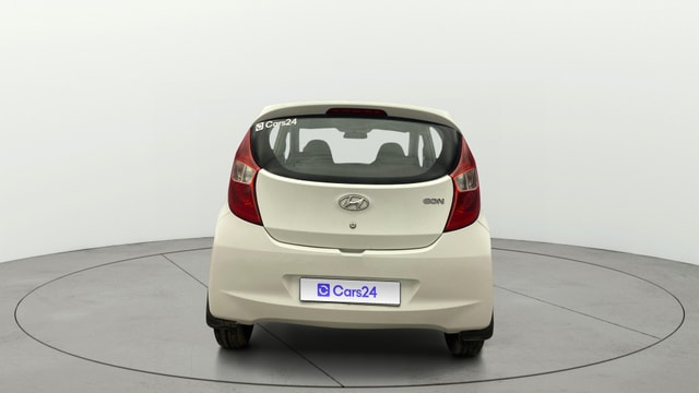 View Hyundai EON Image 38 Used Hyundai EON Image 38