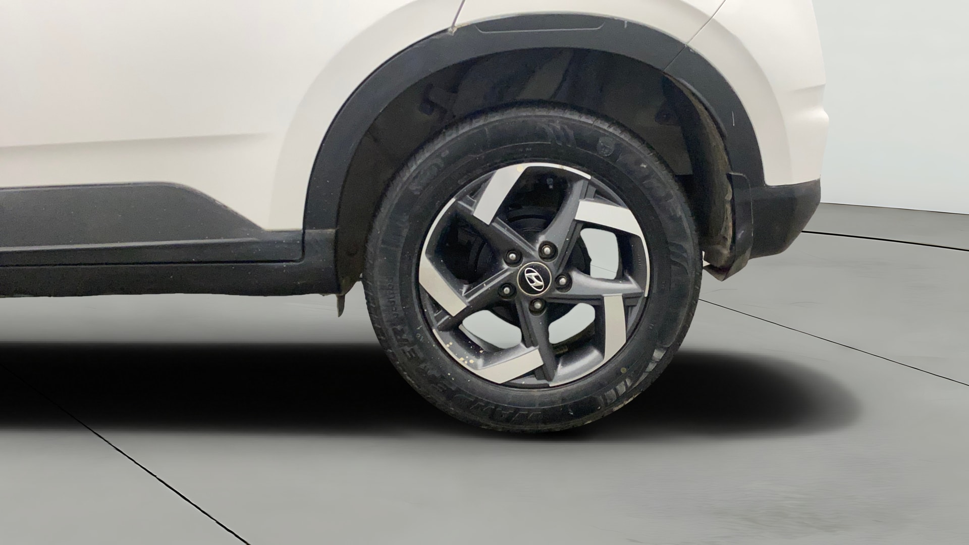 View 2019 Hyundai Venue SX (O) 1.0 iMT Petrol Image 8 Used 2019 Hyundai Venue SX (O) 1.0 iMT Petrol Image 8