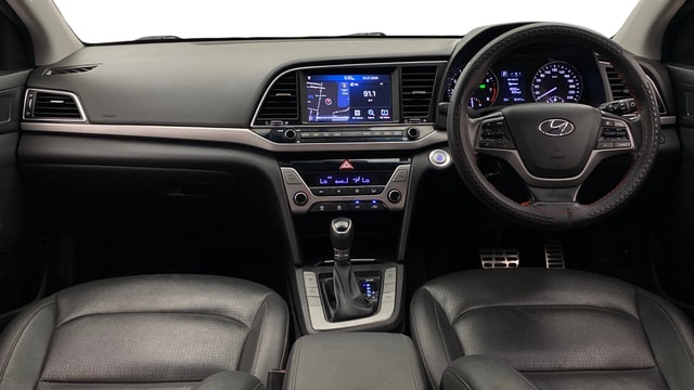 View Hyundai Elantra Image 16 Used Hyundai Elantra Image 16