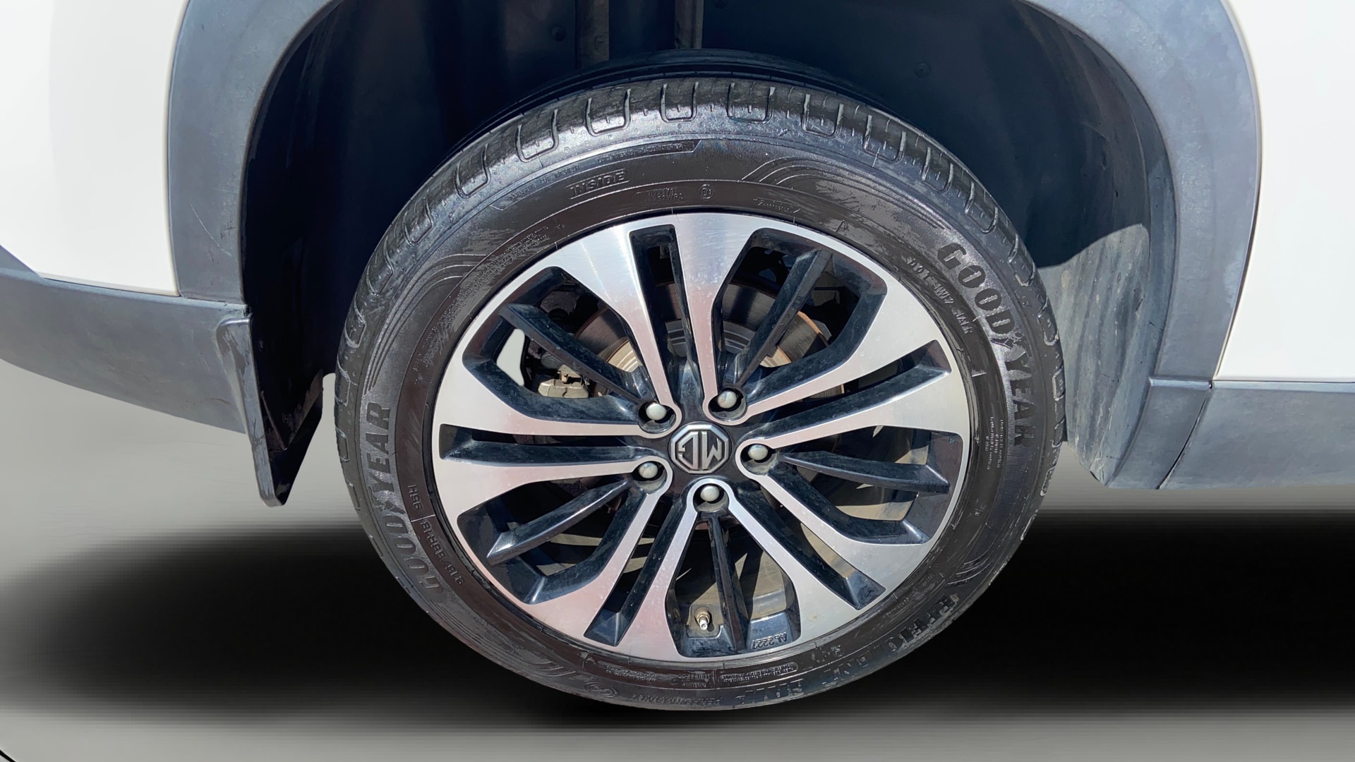 View 2023 MG Hector Sharp Diesel Image 25 Used 2023 MG Hector Sharp Diesel Image 25