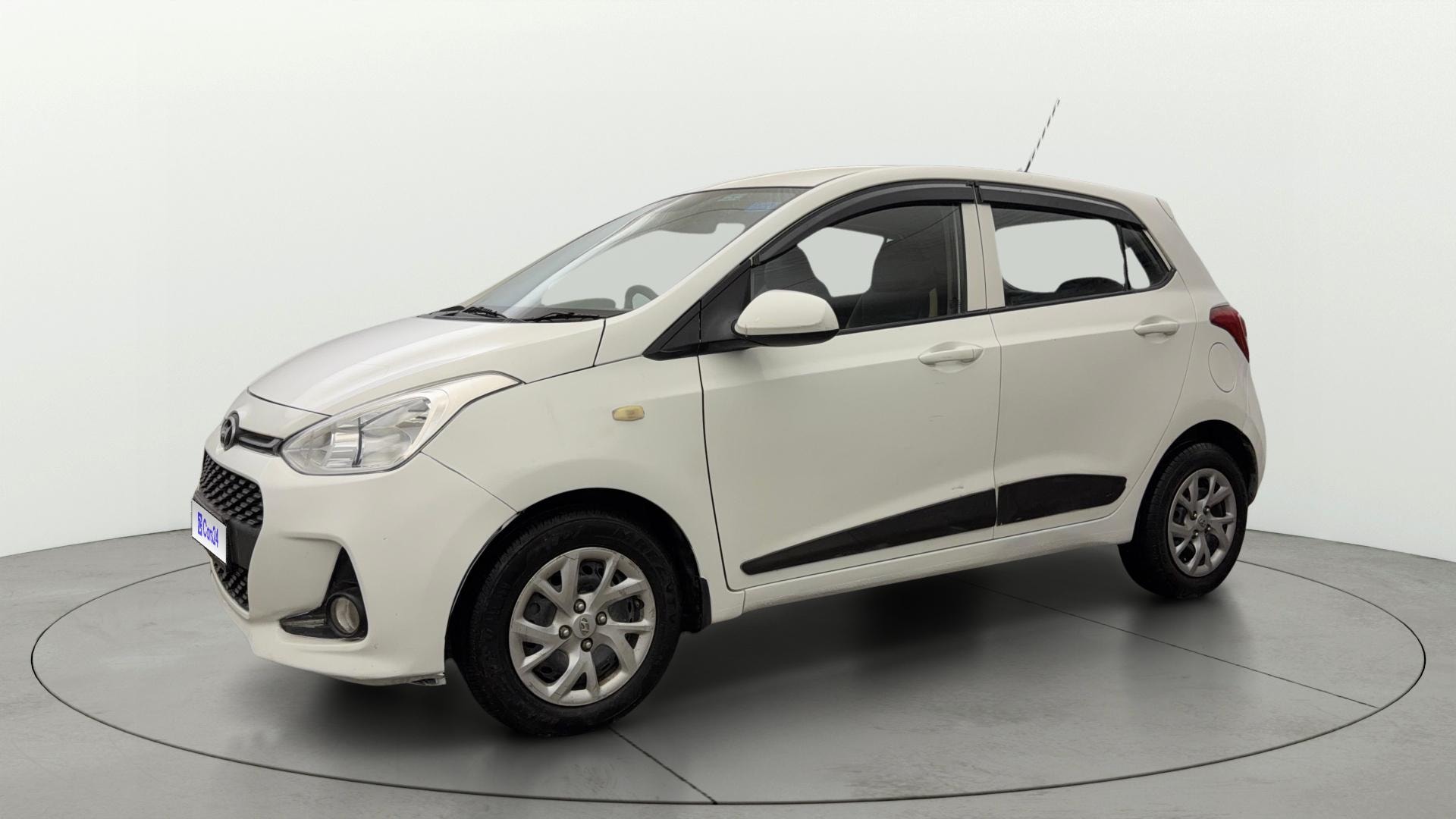 View 2017 Hyundai Grand i10 Magna 1.2 Kappa VTVT Image 21 Used 2017 Hyundai Grand i10 Magna 1.2 Kappa VTVT Image 21