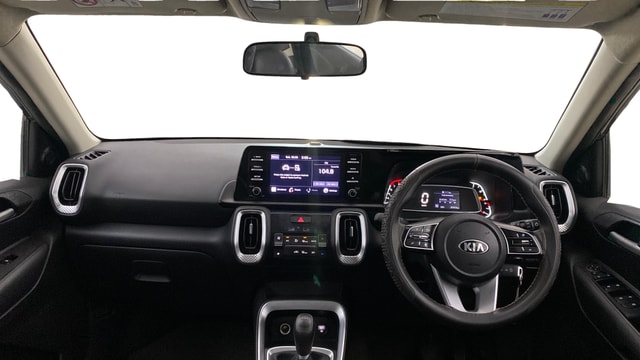 View Kia Sonet Image 15 Used Kia Sonet Image 15