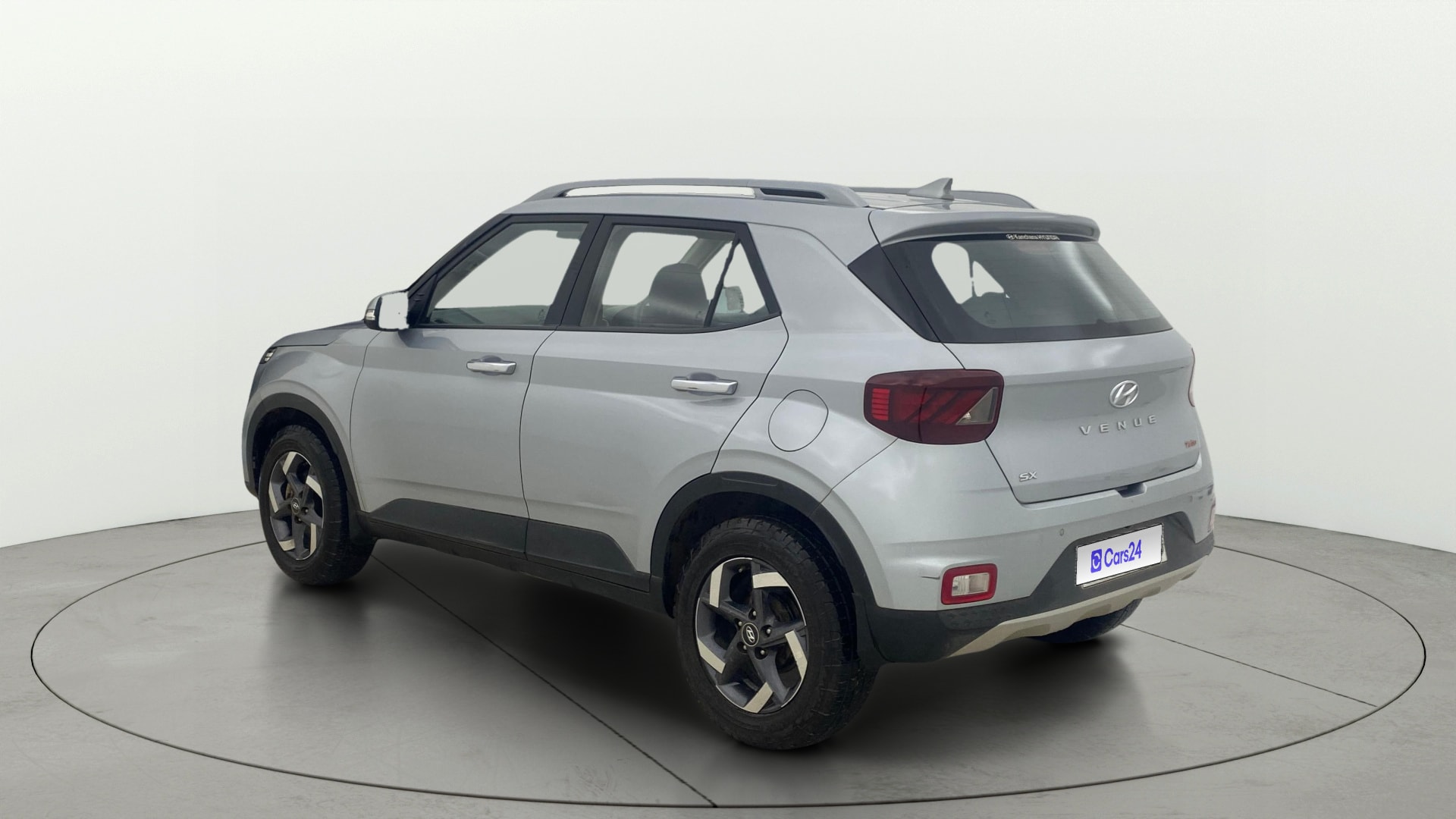 View 2021 Hyundai Venue SX Plus 1.0 Petrol AT Image 2 Used 2021 Hyundai Venue SX Plus 1.0 Petrol AT Image 2