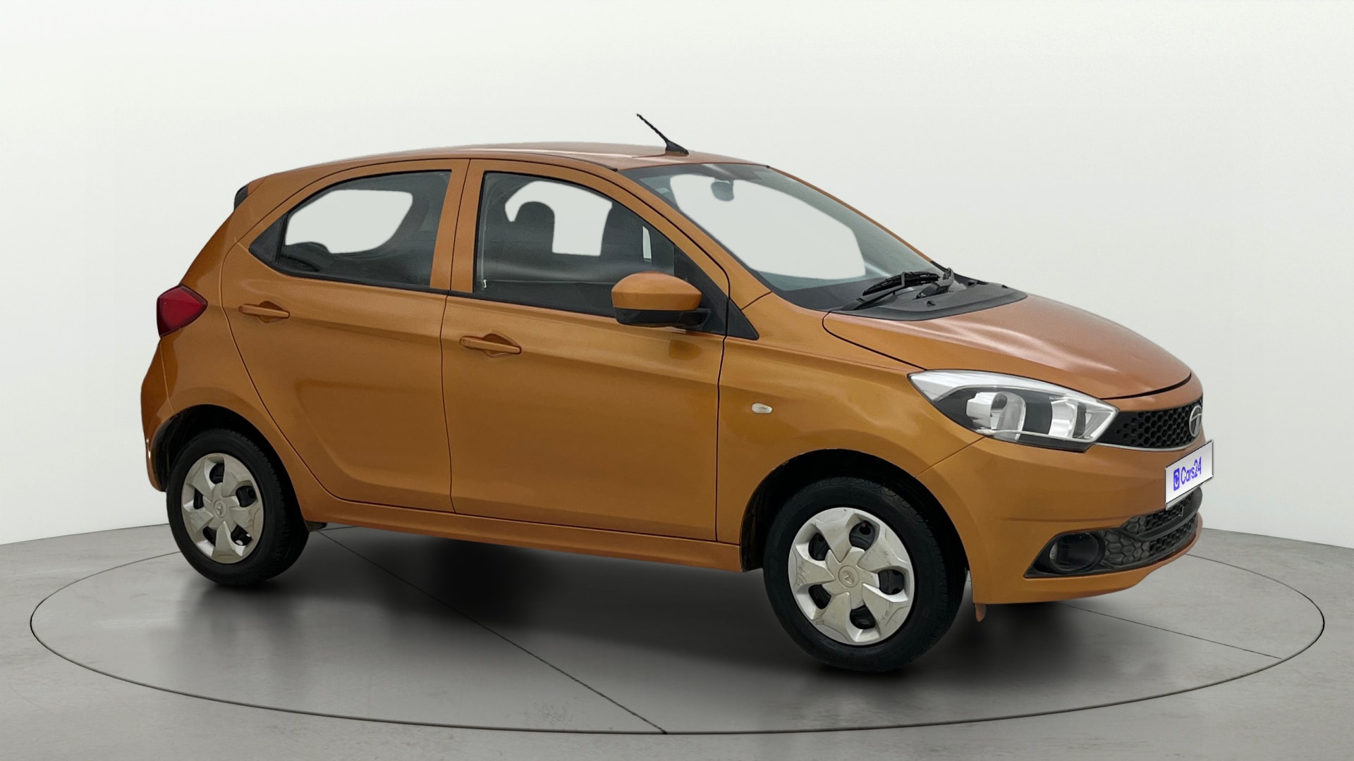 View 2017 Tata Tiago Revotorq XB Image 21 Used 2017 Tata Tiago Revotorq XB Image 21