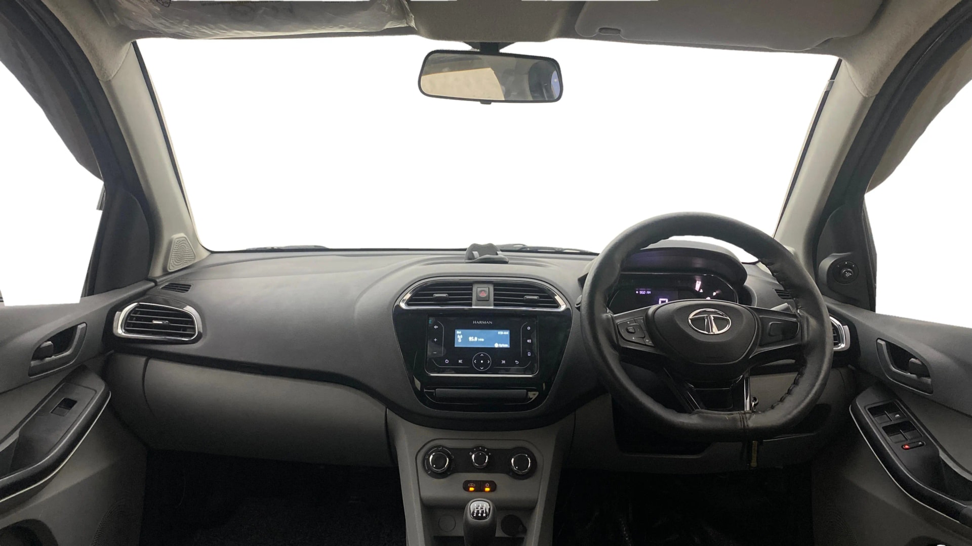 Used 2021 Tata Tiago Used 2021 Tata Tiago
