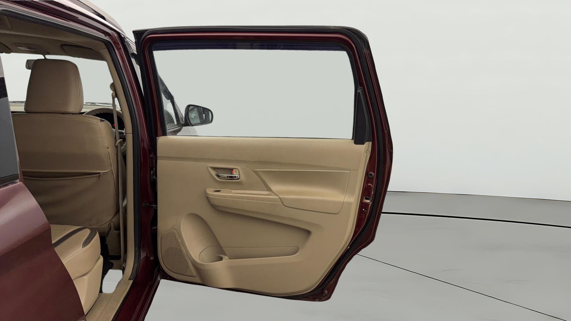 View 2020 Maruti Suzuki 1000 Base Variant Image 7 Used 2020 Maruti Suzuki 1000 Base Variant Image 7
