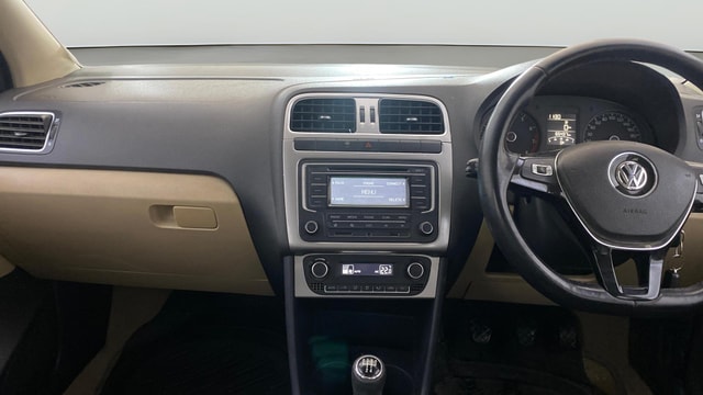 View Volkswagen Polo Image 17 Used Volkswagen Polo Image 17