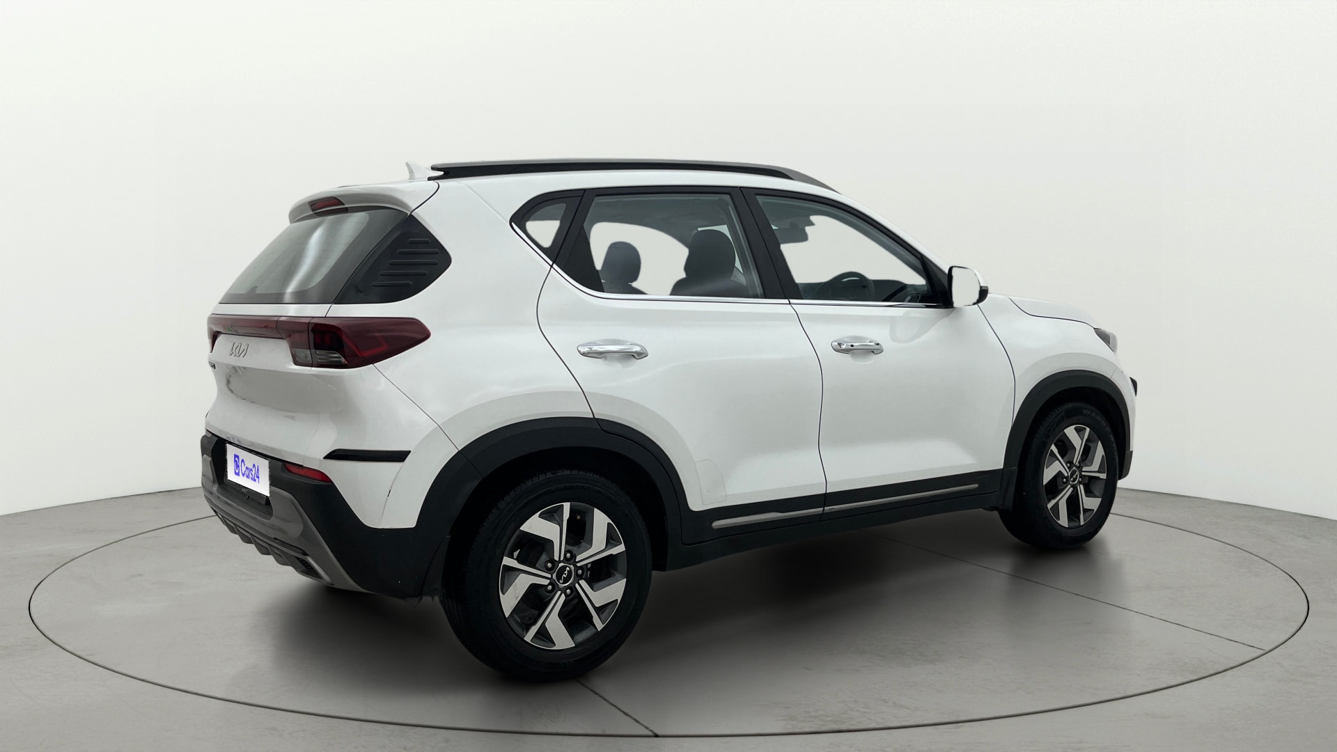 View 2022 Kia Sonet HTX Diesel Image 46 Used 2022 Kia Sonet HTX Diesel Image 46