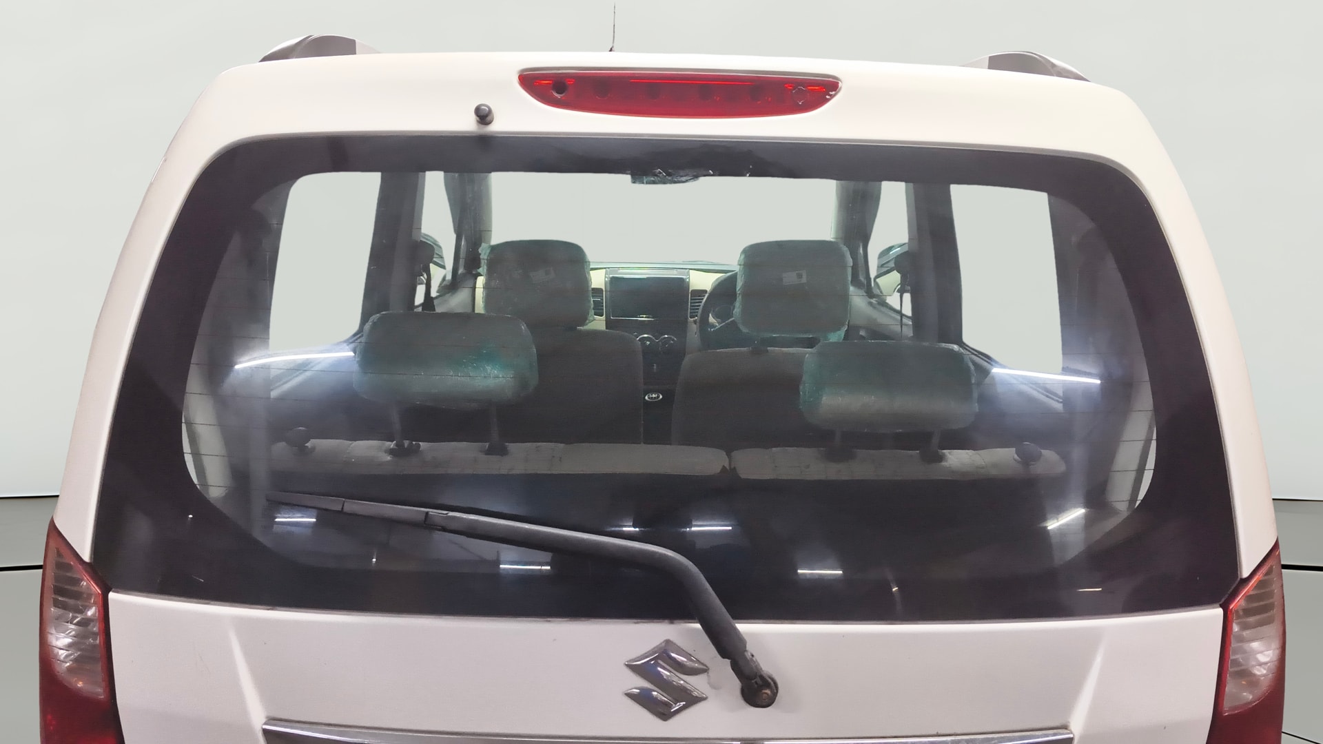 View 2018 Maruti Suzuki 1000 Base Variant Image 4 Used 2018 Maruti Suzuki 1000 Base Variant Image 4