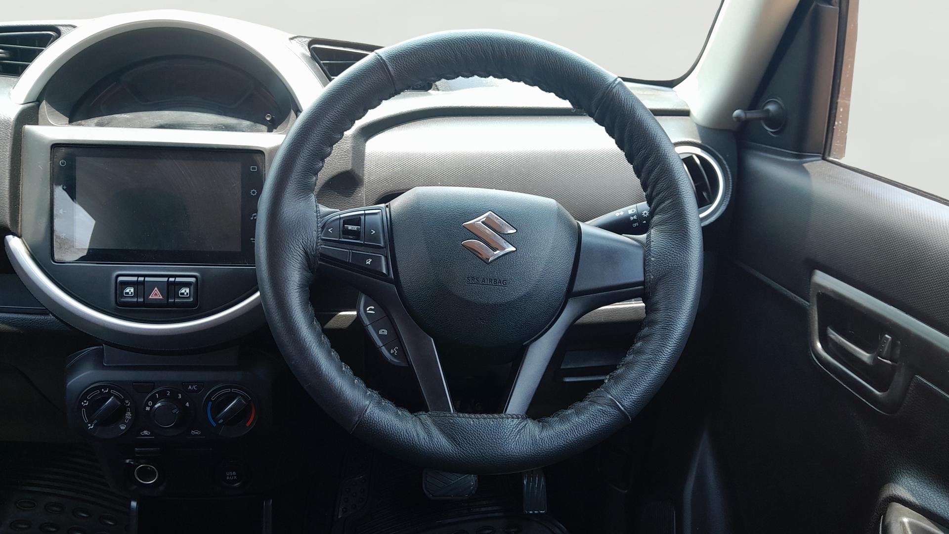 View 2020 Maruti Suzuki 1000 Base Variant Image 20 Used 2020 Maruti Suzuki 1000 Base Variant Image 20