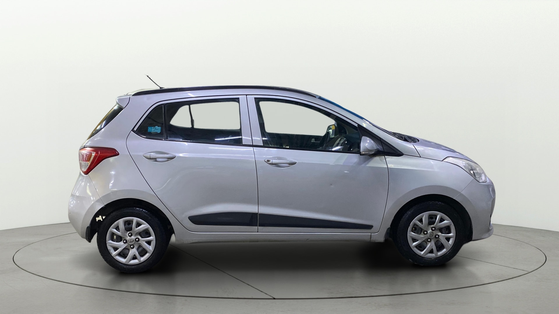 Used 2017 Hyundai Grand i10 Used 2017 Hyundai Grand i10
