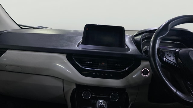 View Tata Nexon Image 32 Used Tata Nexon Image 32
