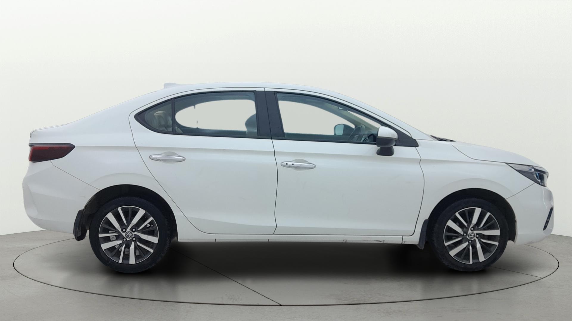 View 2022 Honda City ZX CVT Image 27 Used 2022 Honda City ZX CVT Image 27