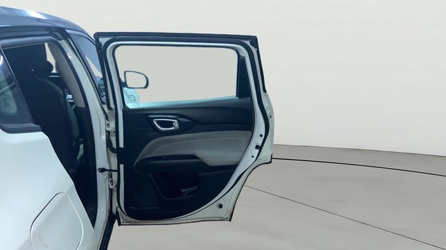 View Jeep Compass Image 6 Used Jeep Compass Image 6