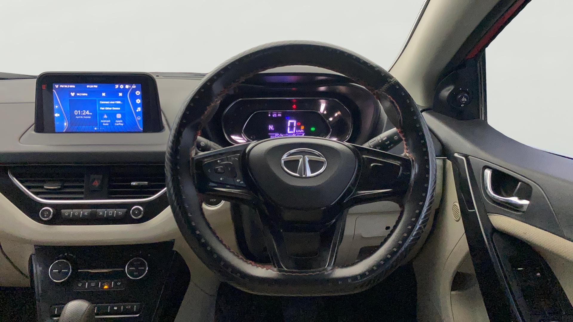 View 2021 Tata Nexon XZA Plus Diesel Image 13 Used 2021 Tata Nexon XZA Plus Diesel Image 13