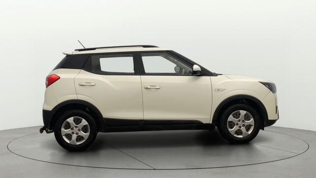 View Mahindra XUV300 Image 25 Used Mahindra XUV300 Image 25