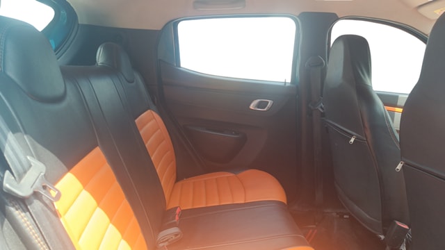 View Renault Kwid Image 29 Used Renault Kwid Image 29
