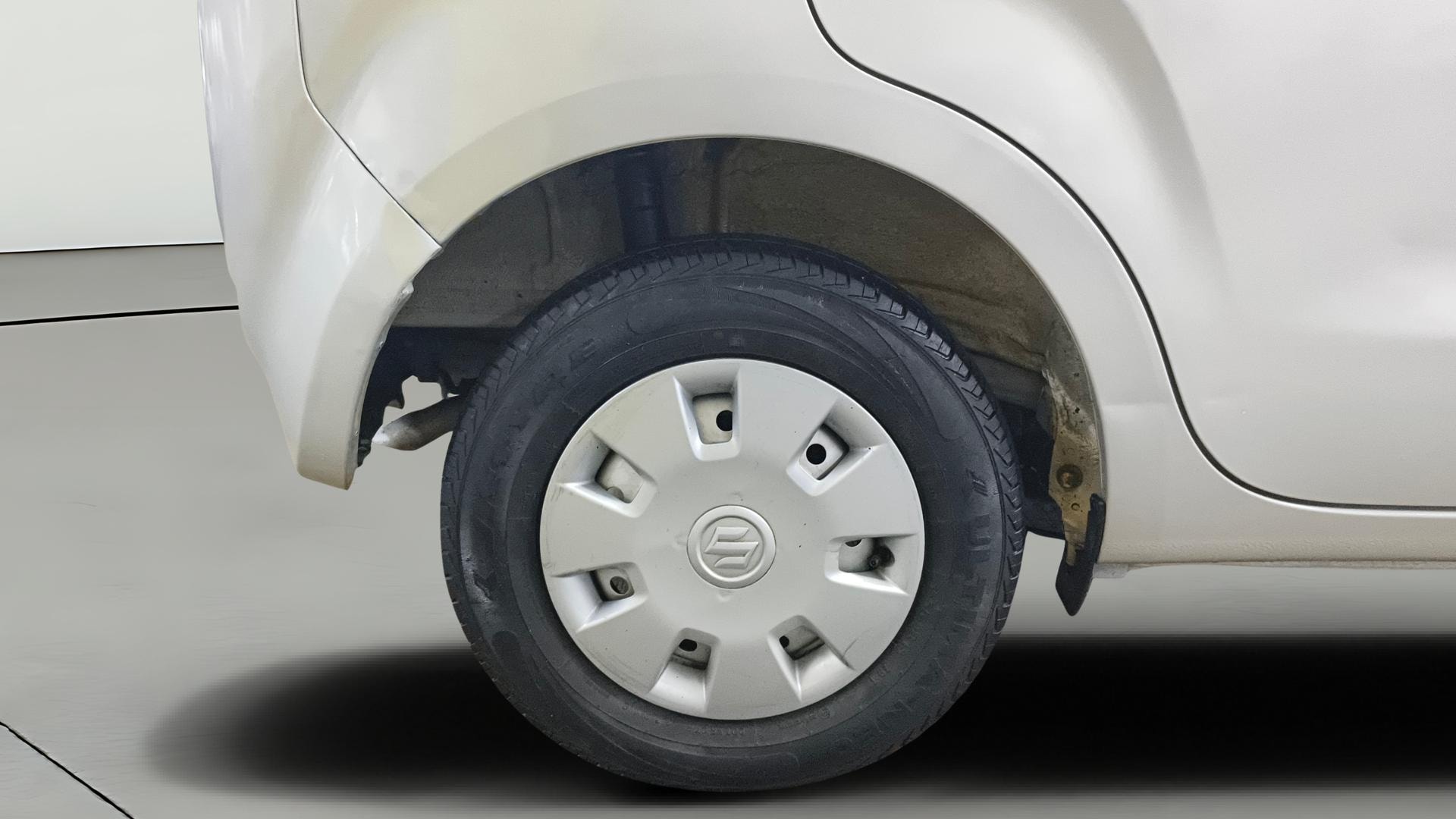 View 2021 Maruti Suzuki 1000 Base Variant Image 32 Used 2021 Maruti Suzuki 1000 Base Variant Image 32