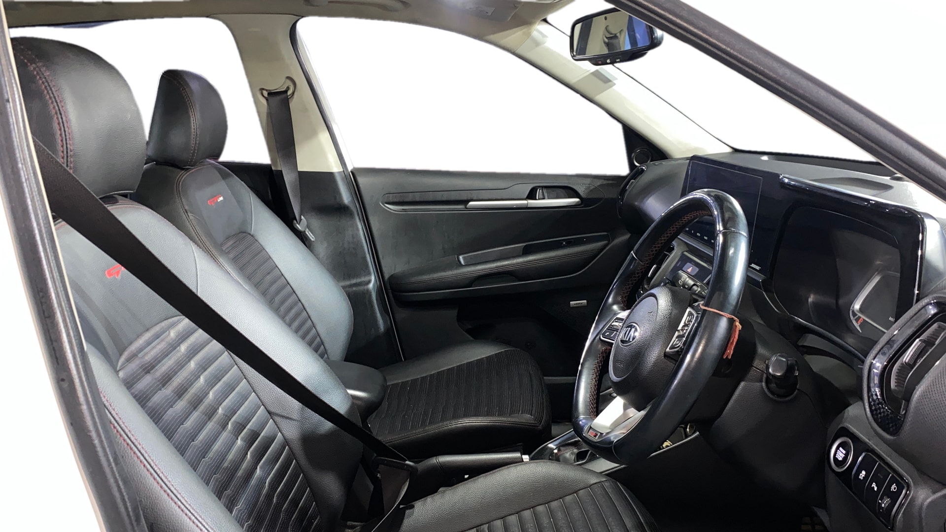 View 2020 Kia Sonet GTX Plus DCT Petrol Image 28 Used 2020 Kia Sonet GTX Plus DCT Petrol Image 28