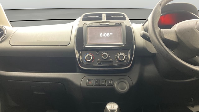 View Renault Kwid Image 17 Used Renault Kwid Image 17