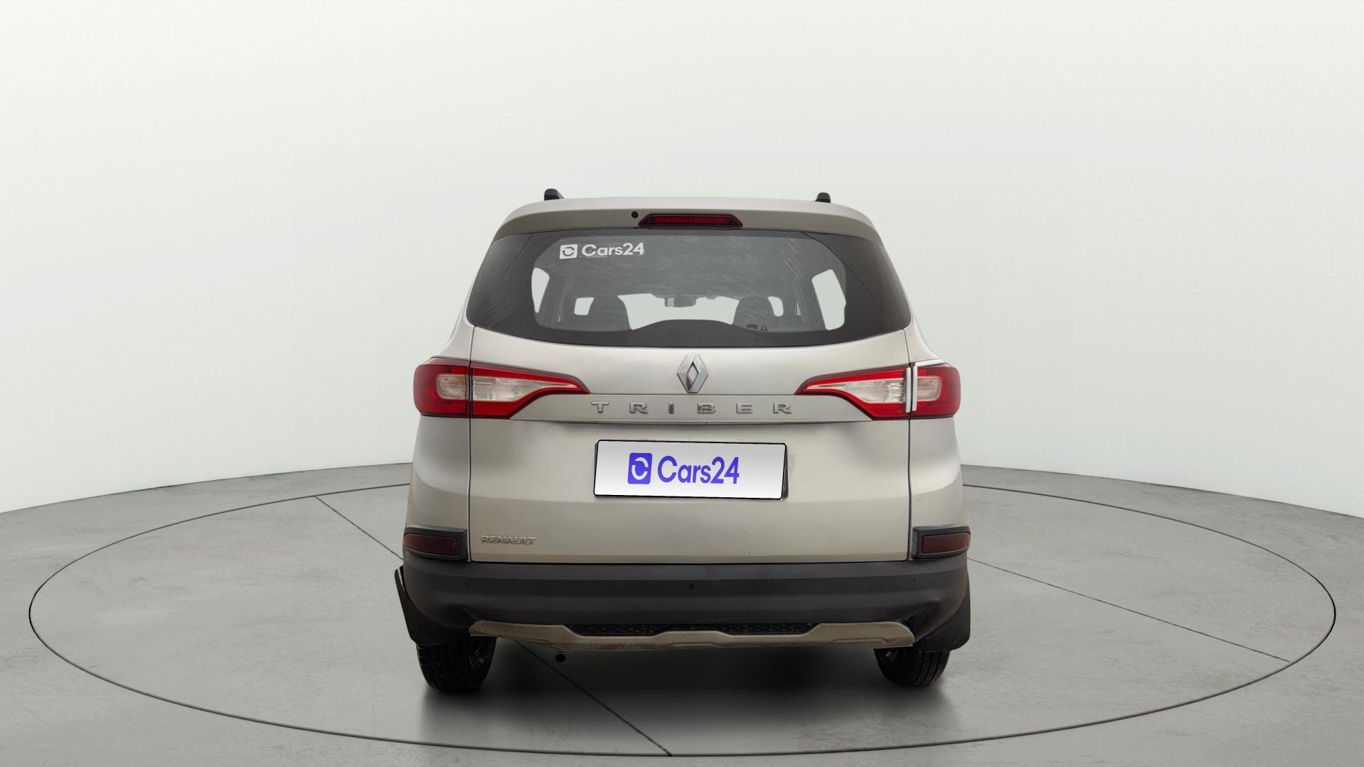 View 2023 Renault Triber RXT Image 39 Used 2023 Renault Triber RXT Image 39