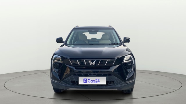 View Mahindra XUV 3XO Image 1 Used Mahindra XUV 3XO Image 1