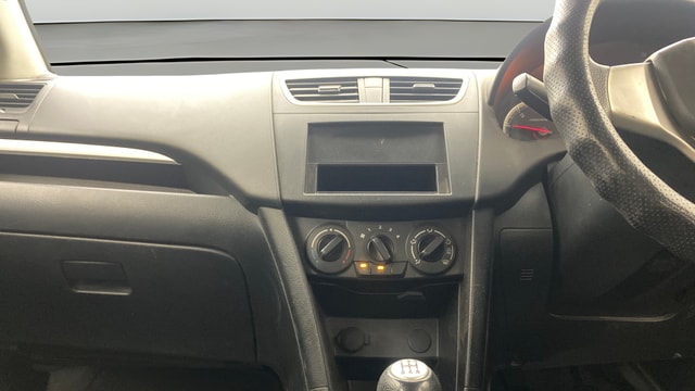 View Maruti Suzuki 1000 Image 17 Used Maruti Suzuki 1000 Image 17
