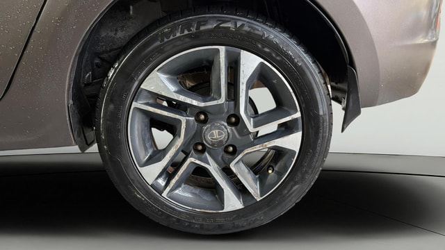 View Tata Tigor Image 11 Used Tata Tigor Image 11