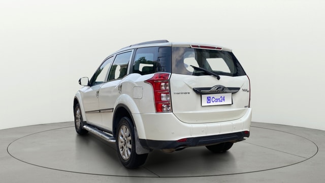 View Mahindra XUV500 Image 2 Used Mahindra XUV500 Image 2