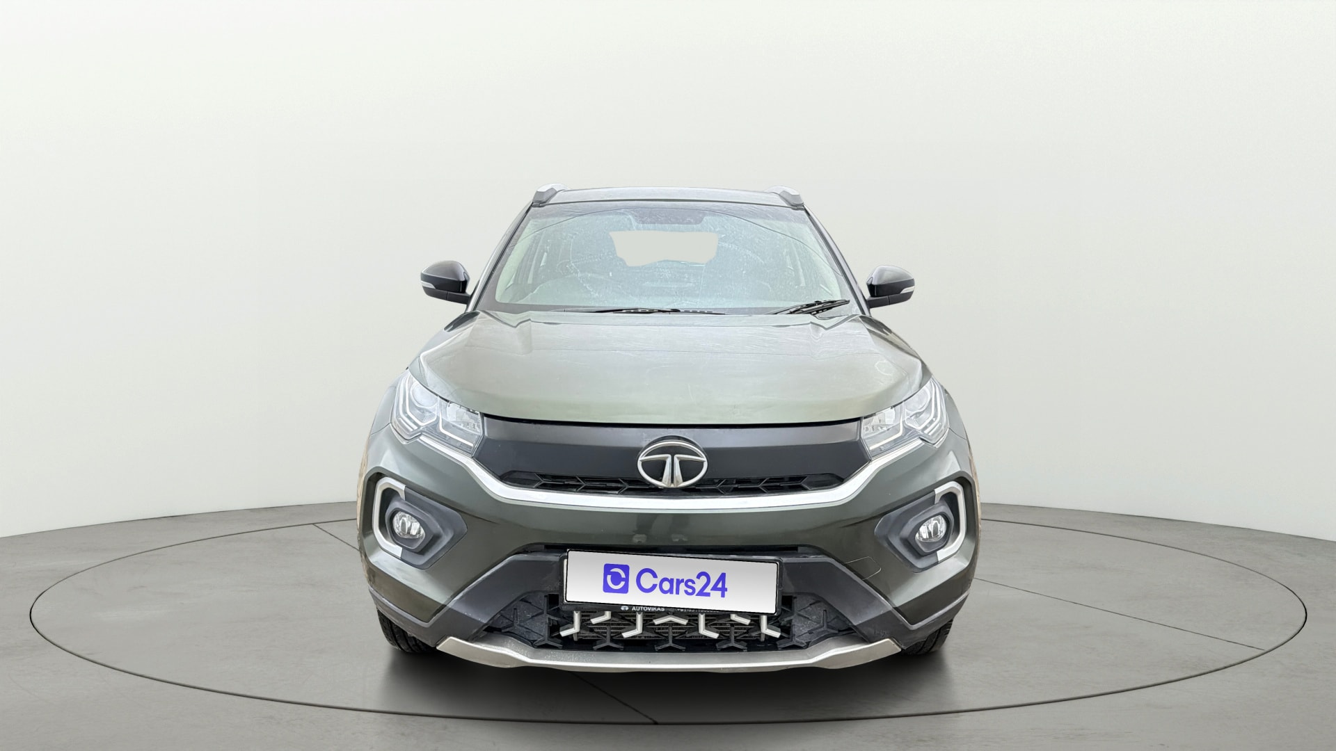 View 2021 Tata Nexon Revotron XE Image 1 Used 2021 Tata Nexon Revotron XE Image 1