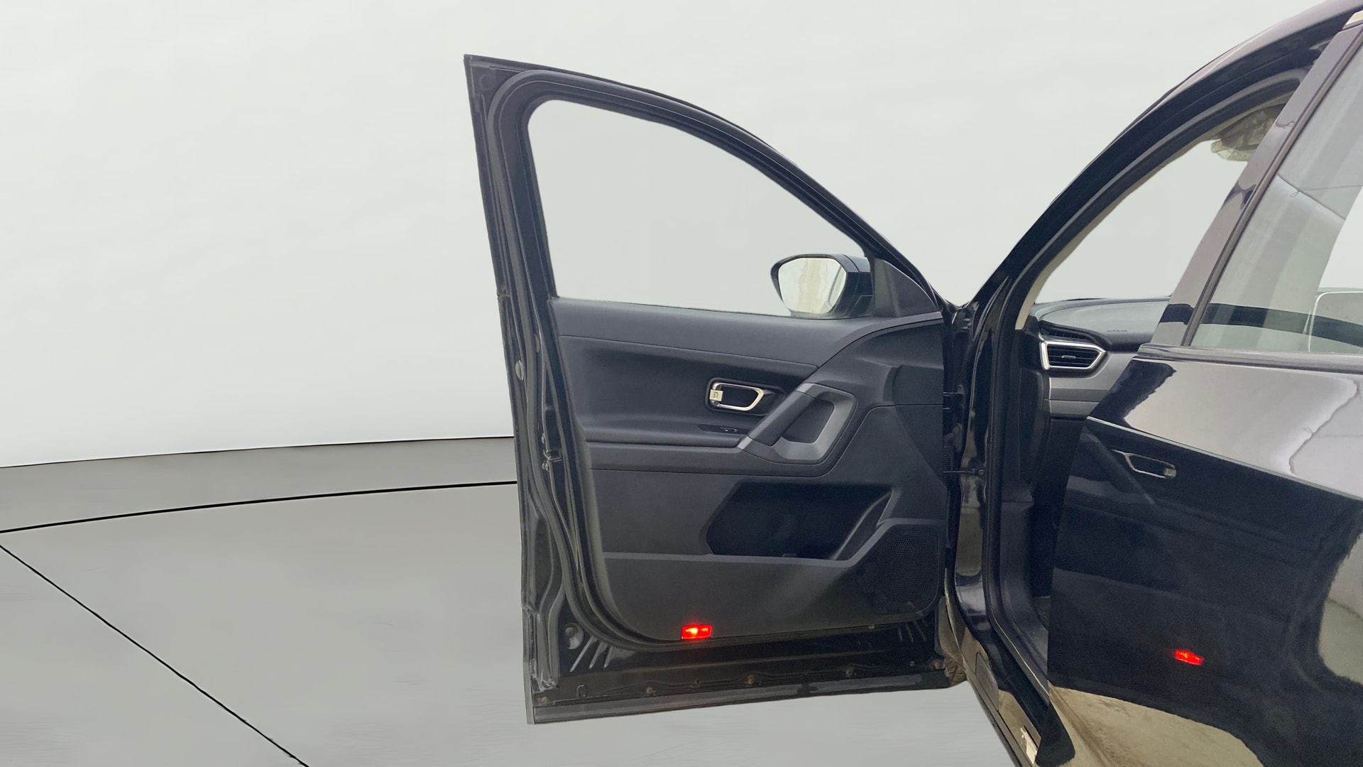 View 2021 Tata Harrier XE Image 33 Used 2021 Tata Harrier XE Image 33