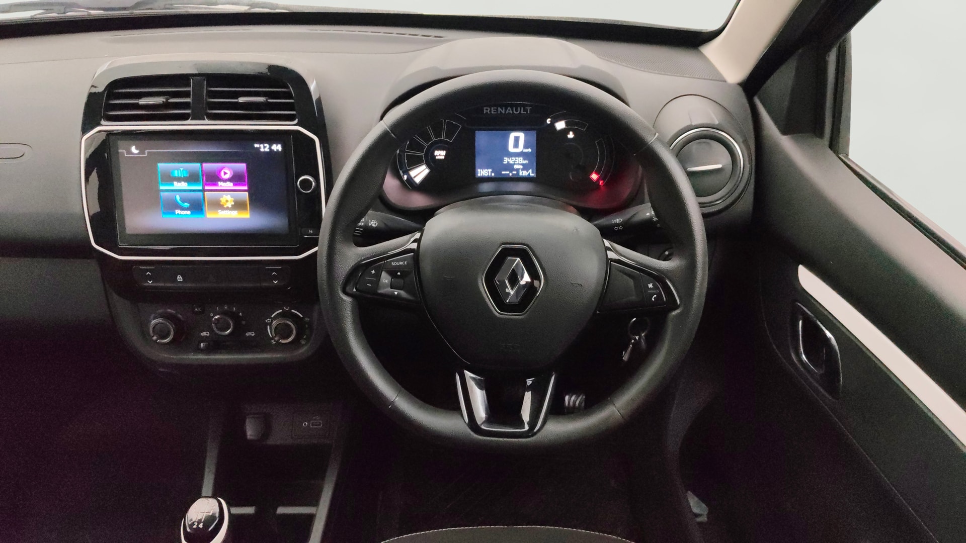 View 2023 Renault Kwid RXL 1.0 BS IV Image 20 Used 2023 Renault Kwid RXL 1.0 BS IV Image 20