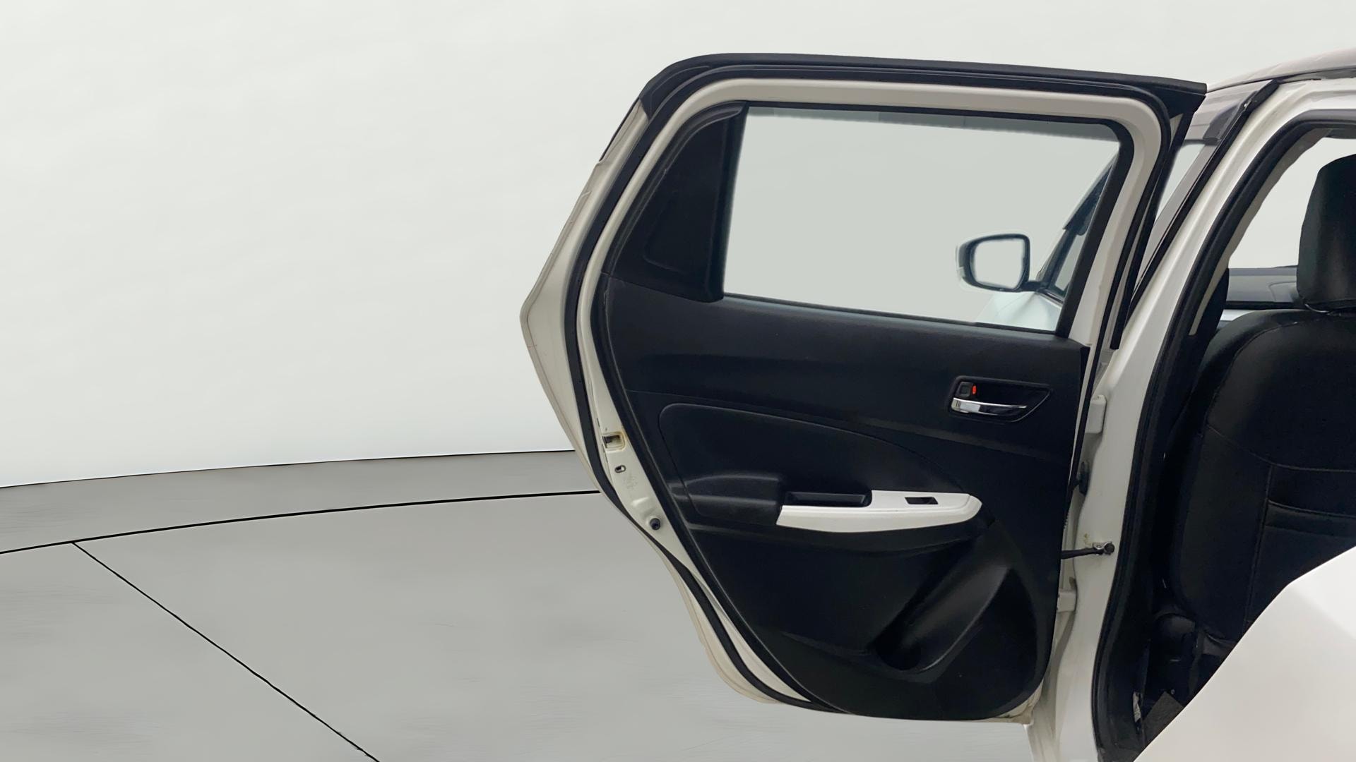 View 2019 Maruti Suzuki 1000 Base Variant Image 22 Used 2019 Maruti Suzuki 1000 Base Variant Image 22