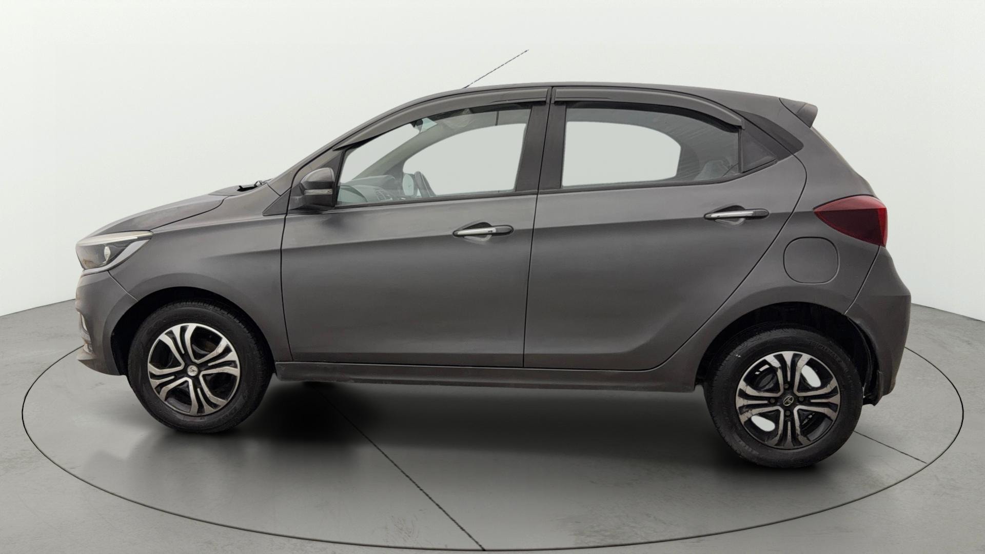 Used 2022 Tata Tiago Used 2022 Tata Tiago