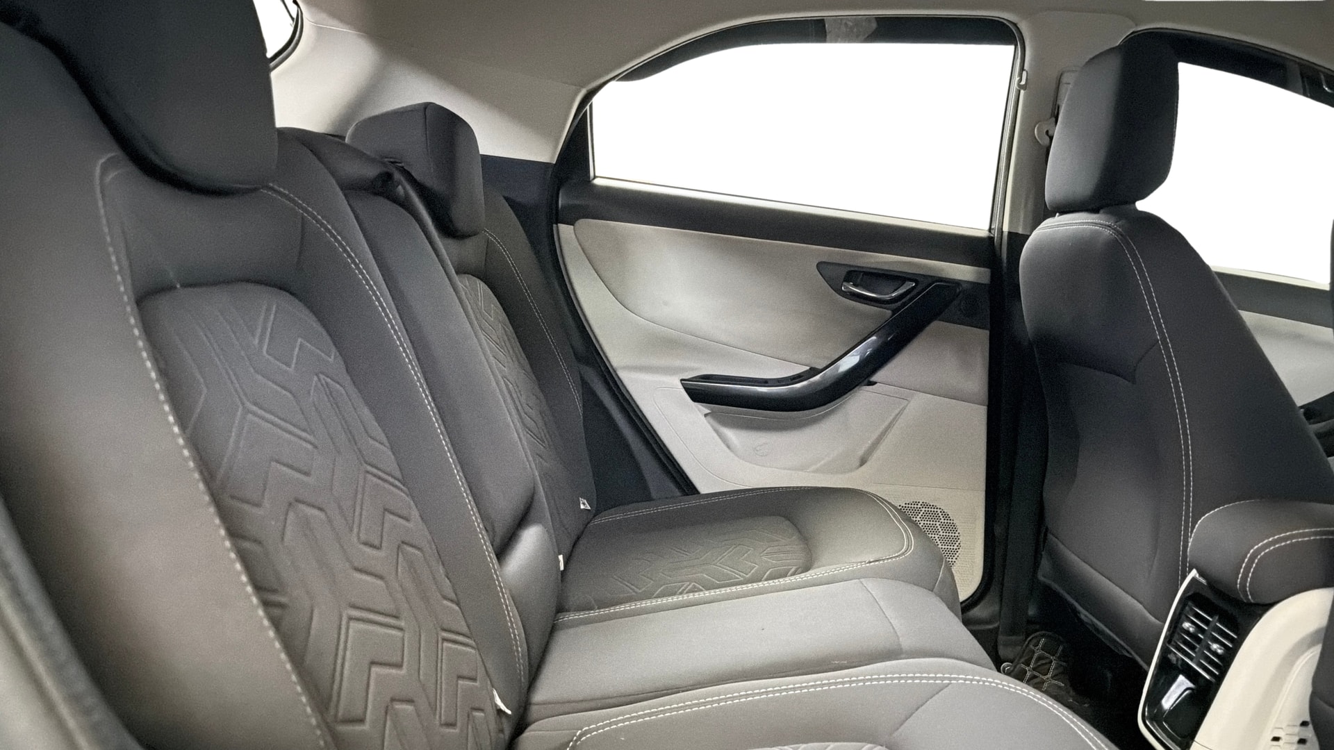 View 2021 Tata Nexon XZA Plus Diesel Image 29 Used 2021 Tata Nexon XZA Plus Diesel Image 29