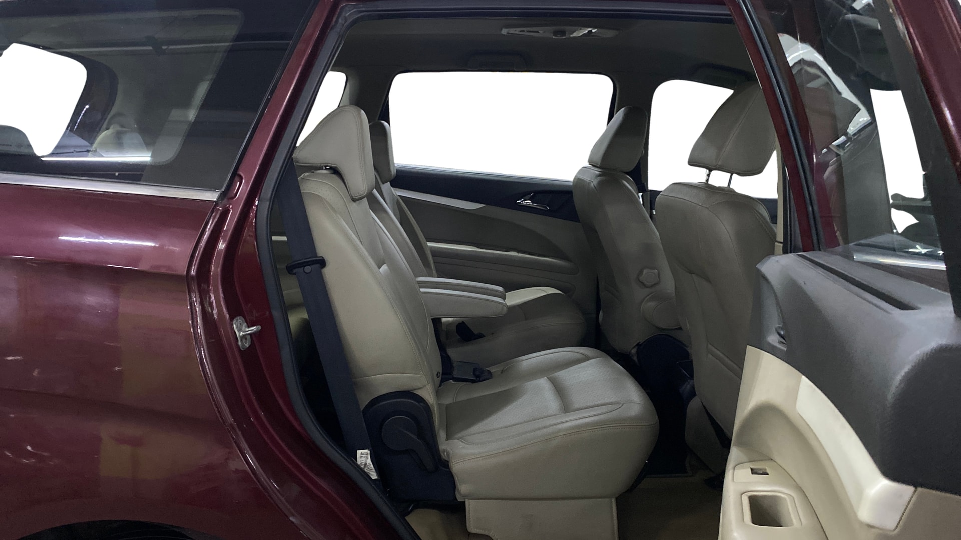 View 2020 Mahindra Marazzo M8 7-Seater Image 31 Used 2020 Mahindra Marazzo M8 7-Seater Image 31