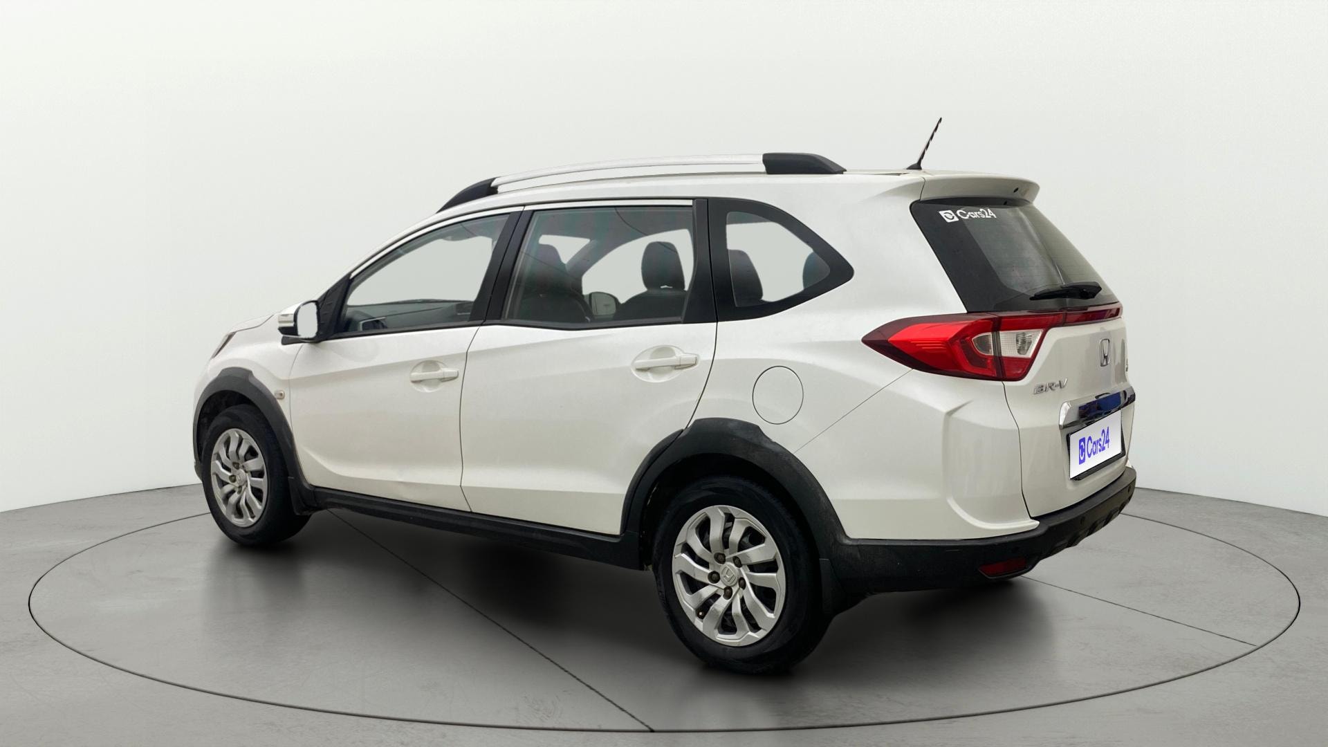 View 2016 Honda BR-V E Diesel Image 2 Used 2016 Honda BR-V E Diesel Image 2