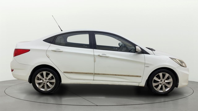View Hyundai Fluidic Verna Image 8 Used Hyundai Fluidic Verna Image 8