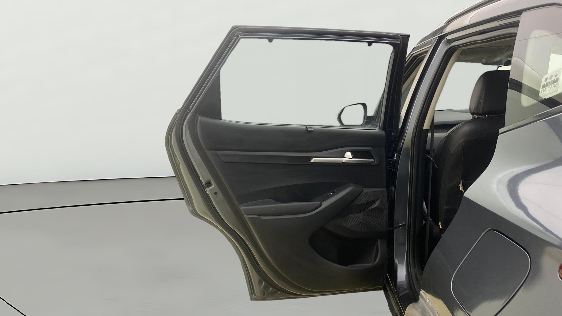 View 2019 Kia Seltos Smartstream G1.5 6MT HTK Plus Image 23 Used 2019 Kia Seltos Smartstream G1.5 6MT HTK Plus Image 23