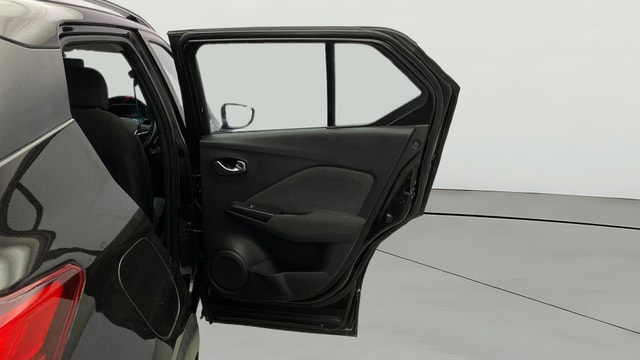 View Nissan Kicks Image 7 Used Nissan Kicks Image 7