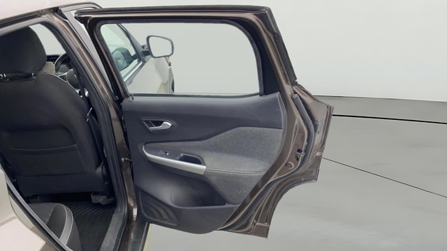View Nissan Magnite Image 6 Used Nissan Magnite Image 6