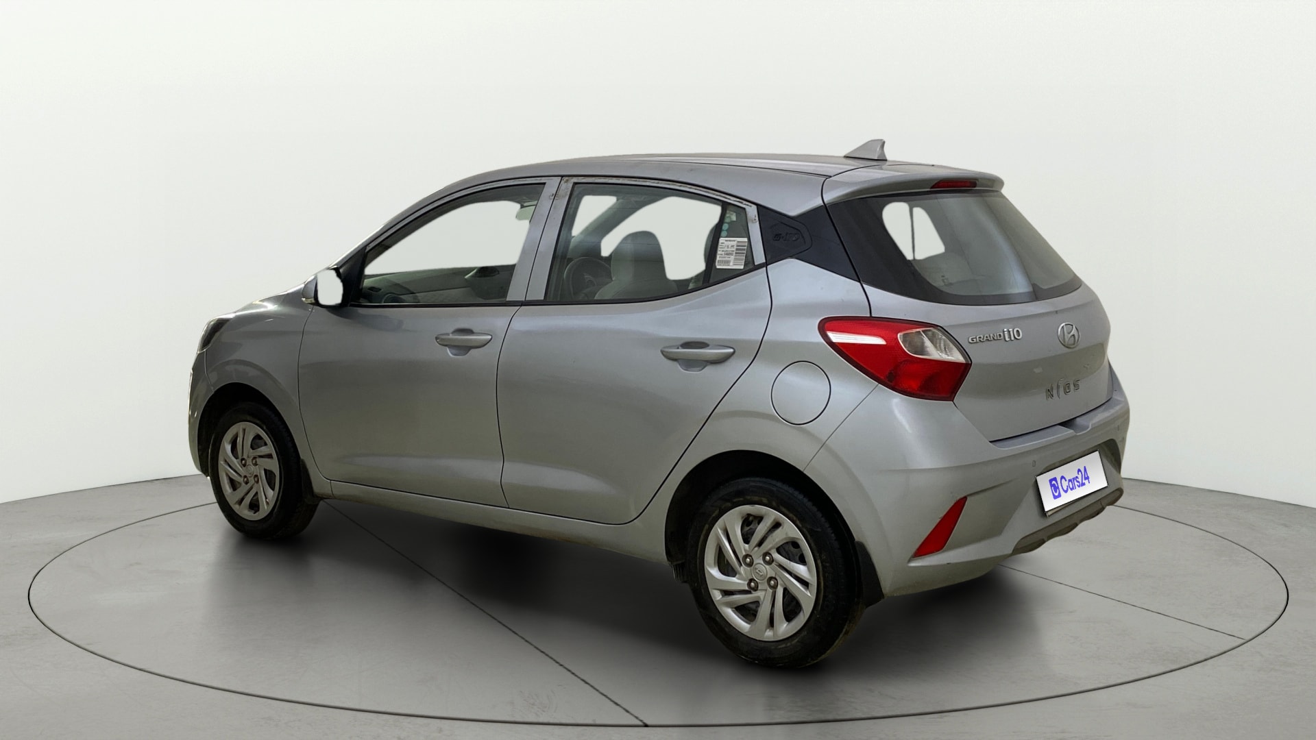 View 2021 Hyundai Grand i10 Nios Magna Petrol AMT Image 2 Used 2021 Hyundai Grand i10 Nios Magna Petrol AMT Image 2