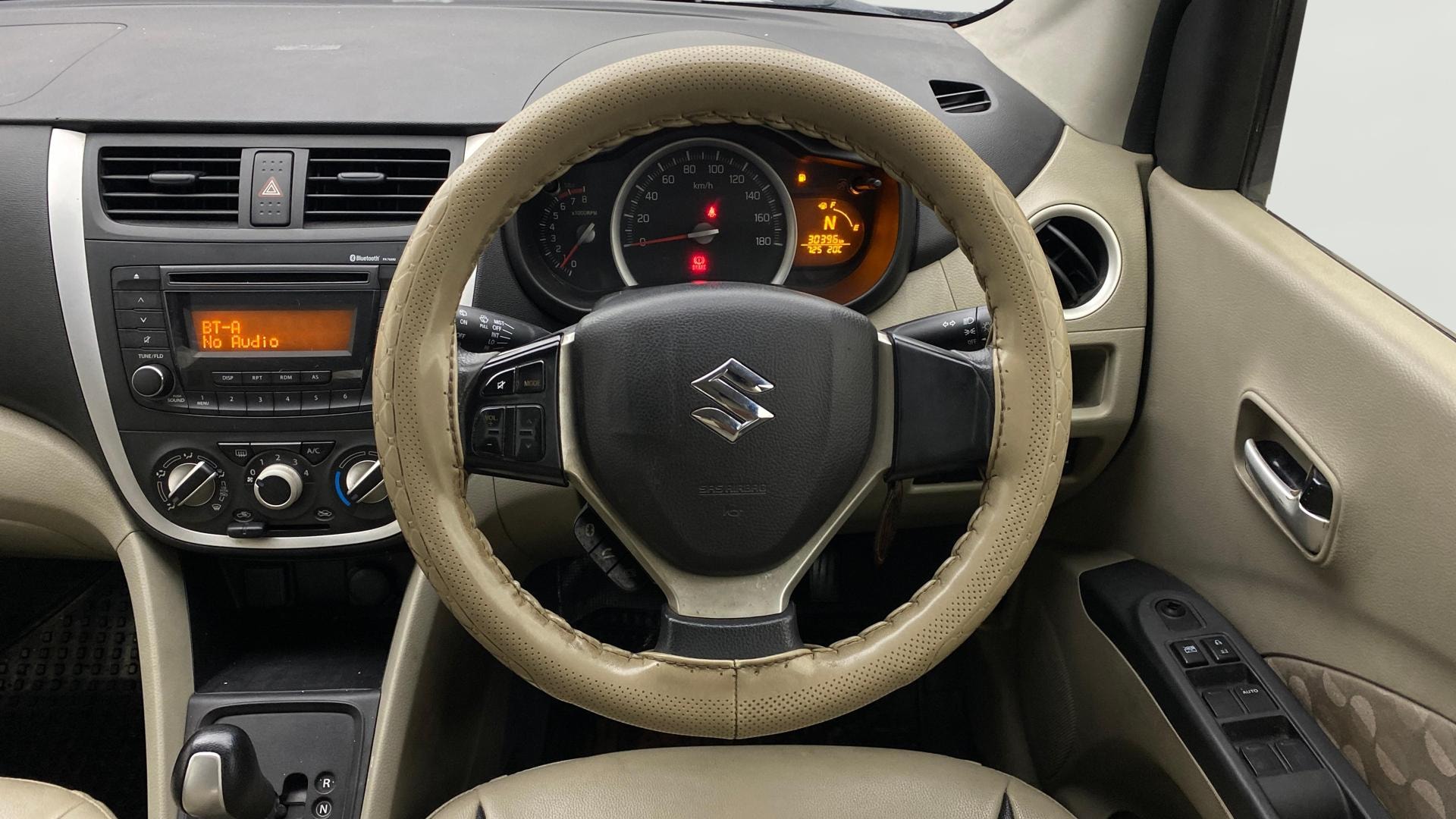 View 2017 Maruti Suzuki 1000 Base Variant Image 20 Used 2017 Maruti Suzuki 1000 Base Variant Image 20