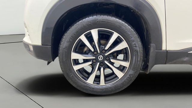 View Nissan Kicks Image 28 Used Nissan Kicks Image 28